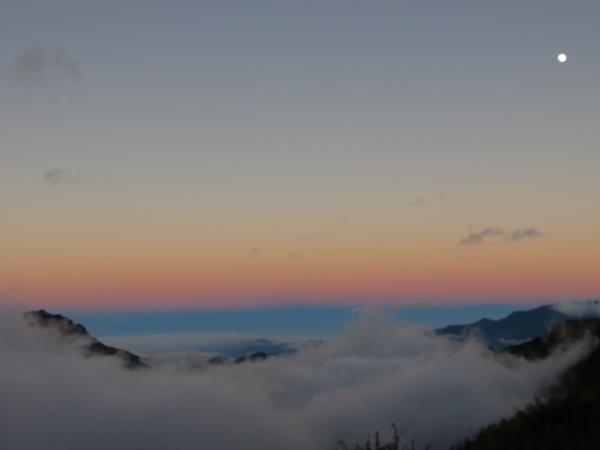 雪山主東下翠池3天3夜