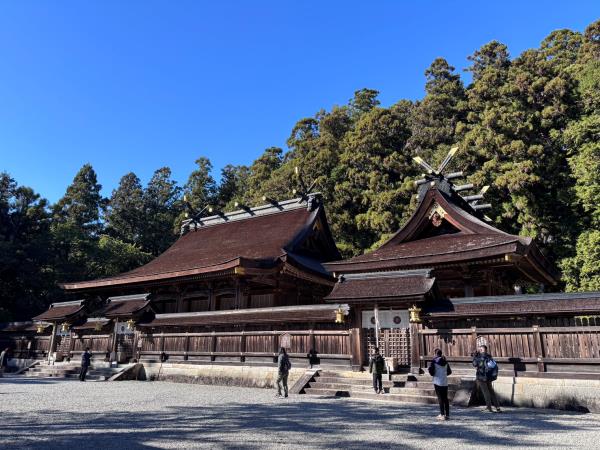 3/24、4/15 ﻿朝聖之路熊野三山 櫻花溫泉5日 高雄出發