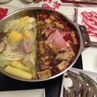 滿堂紅頂級麻辣鴛鴦火鍋(松江店)