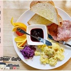 隔壁咖啡 Next Door Cafe