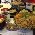 DonMono 鮮五丼(西門店)