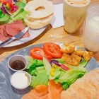 SoulOut Showroom Cafe'