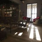 黑色公寓藝文咖啡