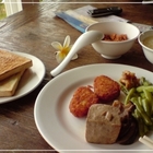 墾丁天鵝湖湖畔別墅飯店