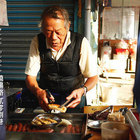 無名香腸攤炭烤黑輪伯