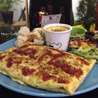 拉姆 La Moon Caf'e