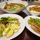 精誠牛肉麵豬腳麵