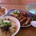 紅燈籠古早味拉仔麵