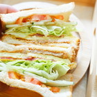 初心早食 First Heart Brekkie