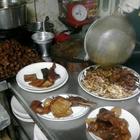 大陸阿萬刀削麵