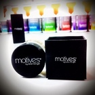 超好用維生素C護唇膏，比一堆石蠟的好太多了~~