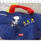春日時尚"袋"著走  史努比Levi's單寧風