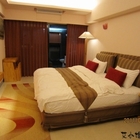 山那邊溫泉會館-湯圍屋