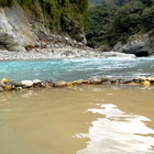 狂人出動休閒育樂有限公司