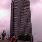 市府捷運站旁的防火巷